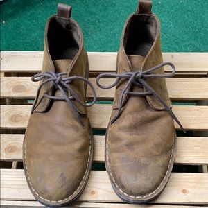 Men’s low rise boot